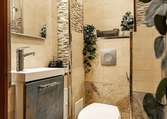 Qult - Terranova Apartamento Bucarest