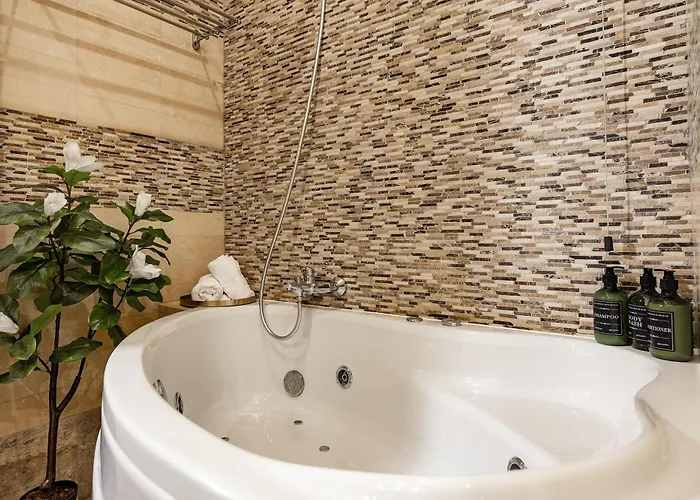 Qult - Terranova * Bucureşti