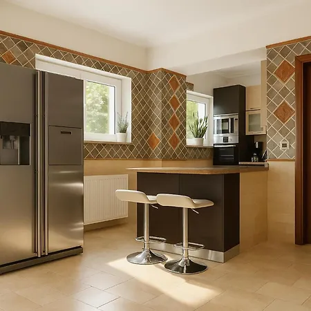 Qult - Terranova Apartment Bucharest